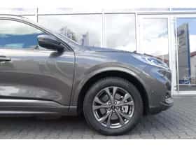 Ford Kuga (2021) thumbnail 23