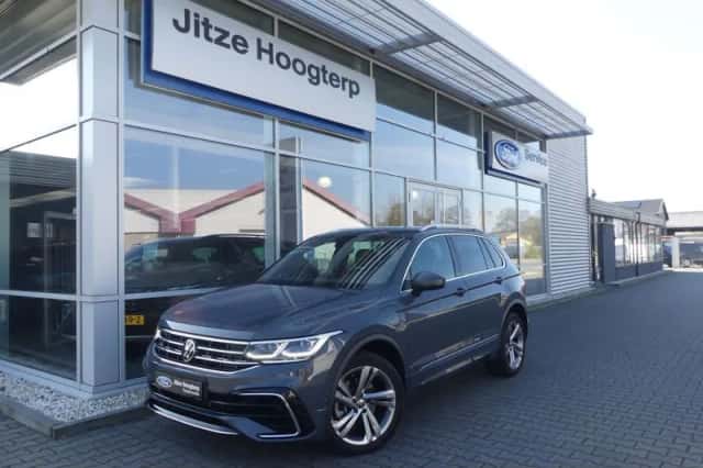 Volkswagen Tiguan (2022) thumbnail 1
