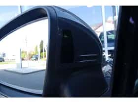 Volkswagen Tiguan (2022) thumbnail 14