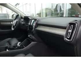 Volvo XC40 (2020) thumbnail 23