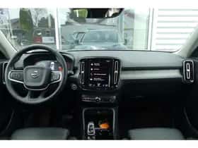 Volvo XC40 (2020) thumbnail 24