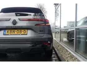 Renault Austral (2024) thumbnail 4