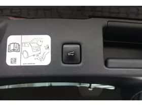 Ford Kuga (2021) thumbnail 16