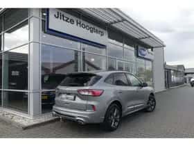 Ford Kuga (2021) thumbnail 2