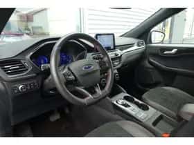 Ford Kuga (2021) thumbnail 22