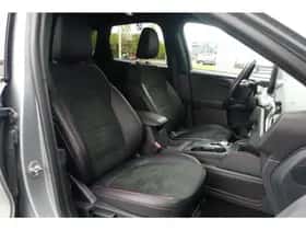 Ford Kuga (2021) thumbnail 23