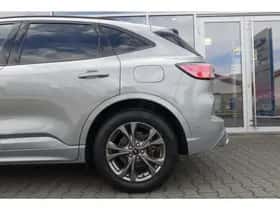 Ford Kuga (2021) thumbnail 9
