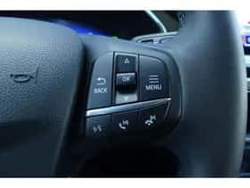 Ford Kuga (2022) thumbnail 23
