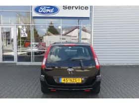 Ford Fusion (2011) thumbnail 11