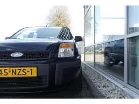 Ford Fusion (2011) thumbnail 3
