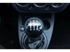 Ford Fusion (2011) thumbnail 23