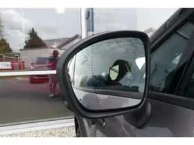 Renault Captur thumbnail 14
