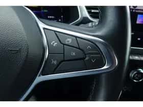 Renault Captur thumbnail 24