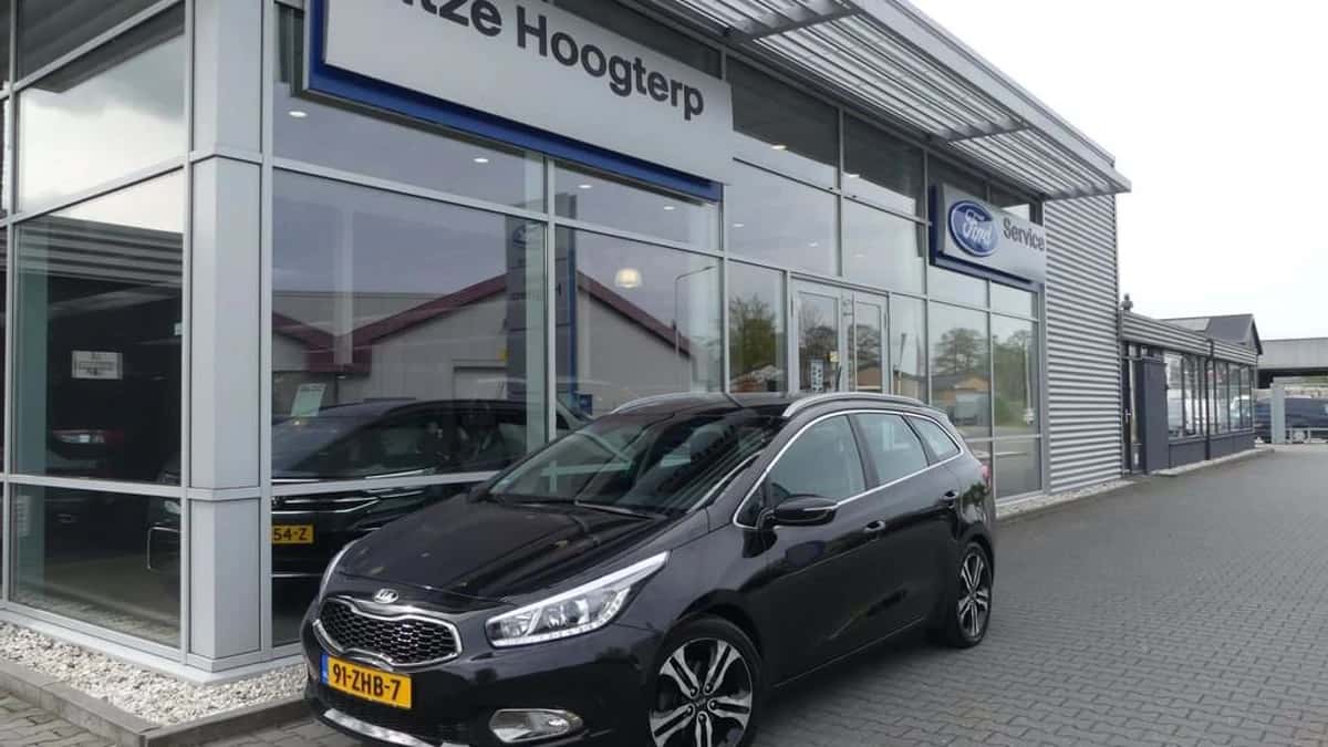 Kia Cee'd (2012) — foto 1