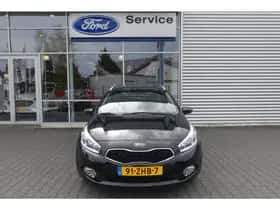 Kia Cee'd (2012) thumbnail 10