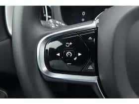 Volvo XC60 (2021) thumbnail 26