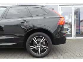 Volvo XC60 (2021) thumbnail 9