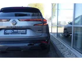 Renault Austral (2023) thumbnail 4