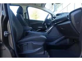 Ford C-Max (2017) thumbnail 21