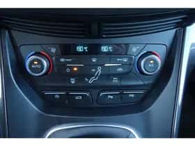 Ford C-Max (2017) thumbnail 28