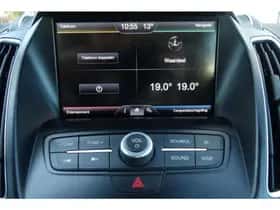 Ford C-Max (2017) thumbnail 29