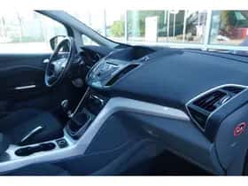 Ford C-Max (2012) thumbnail 21