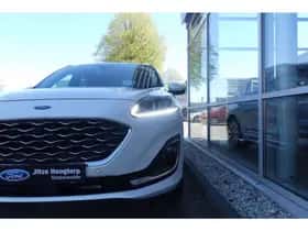 Ford Kuga (2022) thumbnail 3