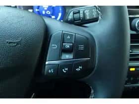 Ford Kuga (2022) thumbnail 26
