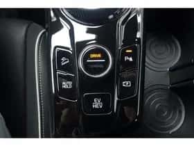 Kia Sportage (2022) thumbnail 44