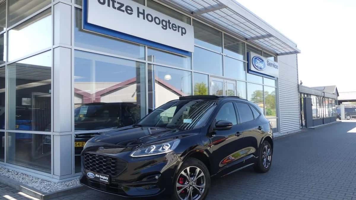Ford Kuga (2022) — foto 1