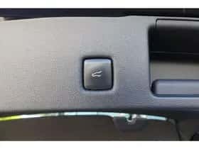 Ford Kuga (2022) thumbnail 13
