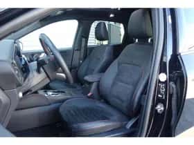 Ford Kuga (2022) thumbnail 18