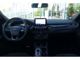 Ford Kuga (2022) thumbnail 25