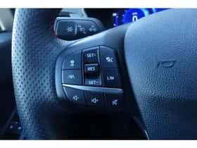 Ford Kuga (2022) thumbnail 26