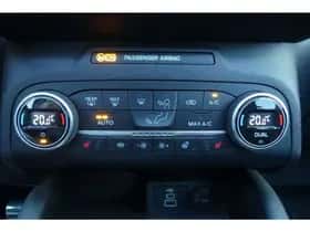 Ford Kuga (2022) thumbnail 31
