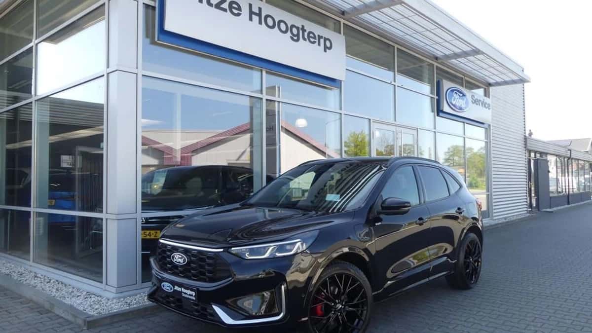 Ford Kuga (2025) — foto 1