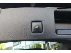 Ford Kuga (2025) thumbnail 13