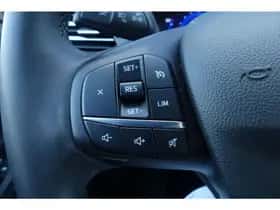 Ford Kuga (2022) thumbnail 22