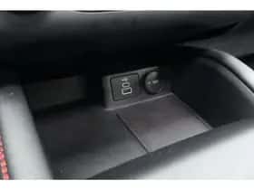 Ford Kuga (2022) thumbnail 43