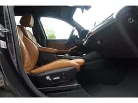 BMW X3 (2018) thumbnail 23