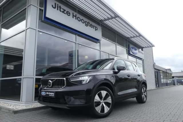 Volvo XC40 (2022) thumbnail 1