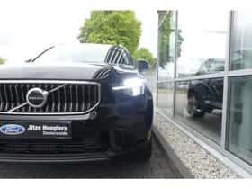 Volvo XC40 (2022) thumbnail 35