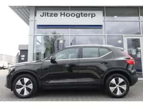 Volvo XC40 (2022) thumbnail 6