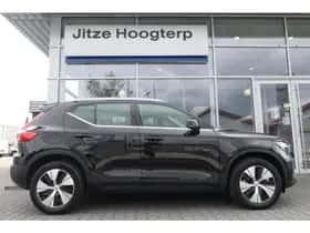 Volvo XC40 (2022) thumbnail 7