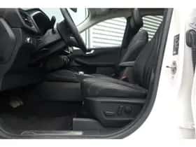 Ford Kuga (2022) thumbnail 22