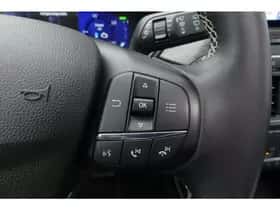 Ford Kuga (2022) thumbnail 29
