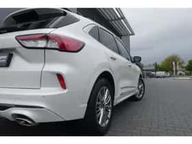 Ford Kuga (2022) thumbnail 33