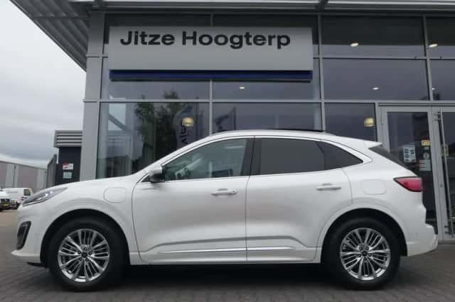 Ford Kuga (2022) thumbnail 6