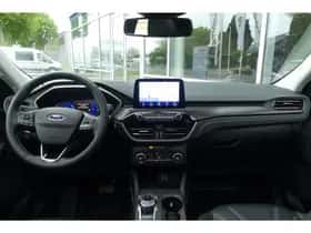 Ford Kuga (2022) thumbnail 8