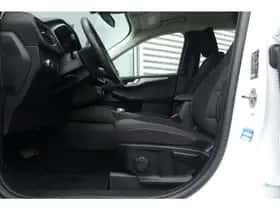 Ford Kuga (2022) thumbnail 15